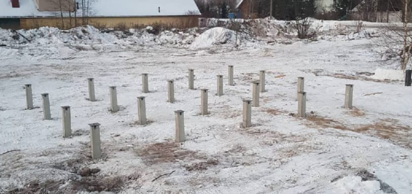 Фундамент на забивных ЖБ сваях